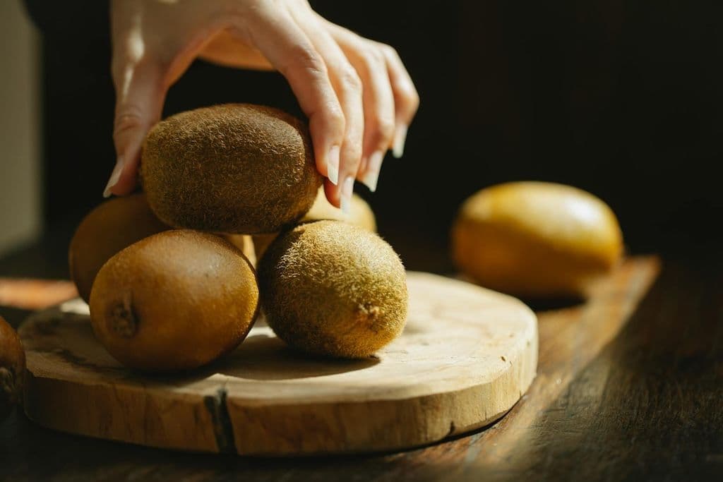 Plusieurs kiwis produits en France